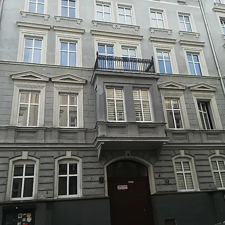 Stockholm 4* بوزنان