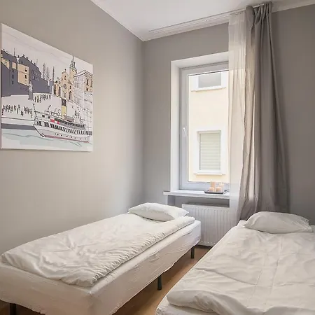 Stockholm 4* بوزنان